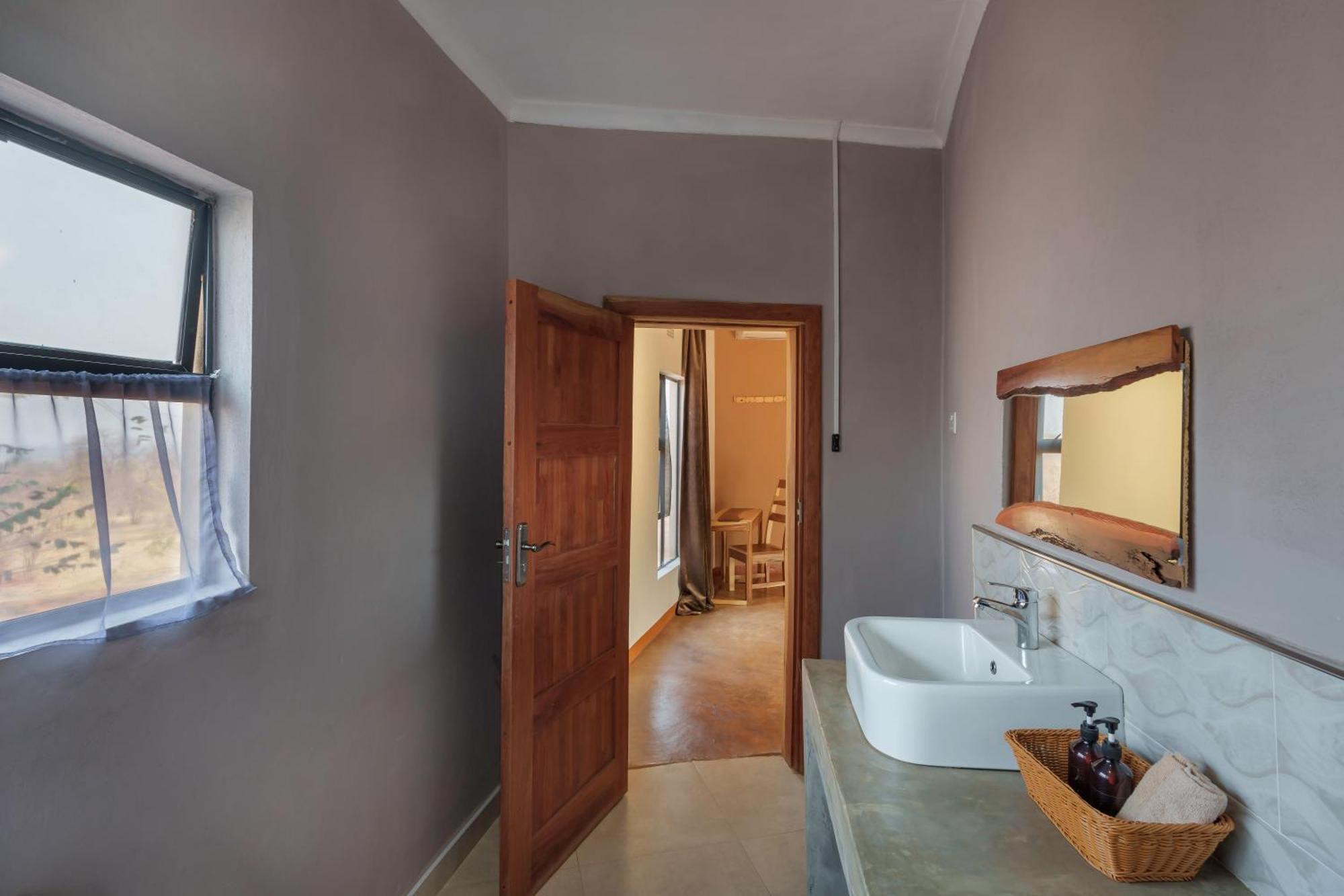 The Nkhosi Livingstone Lodge And Spa Luaran gambar